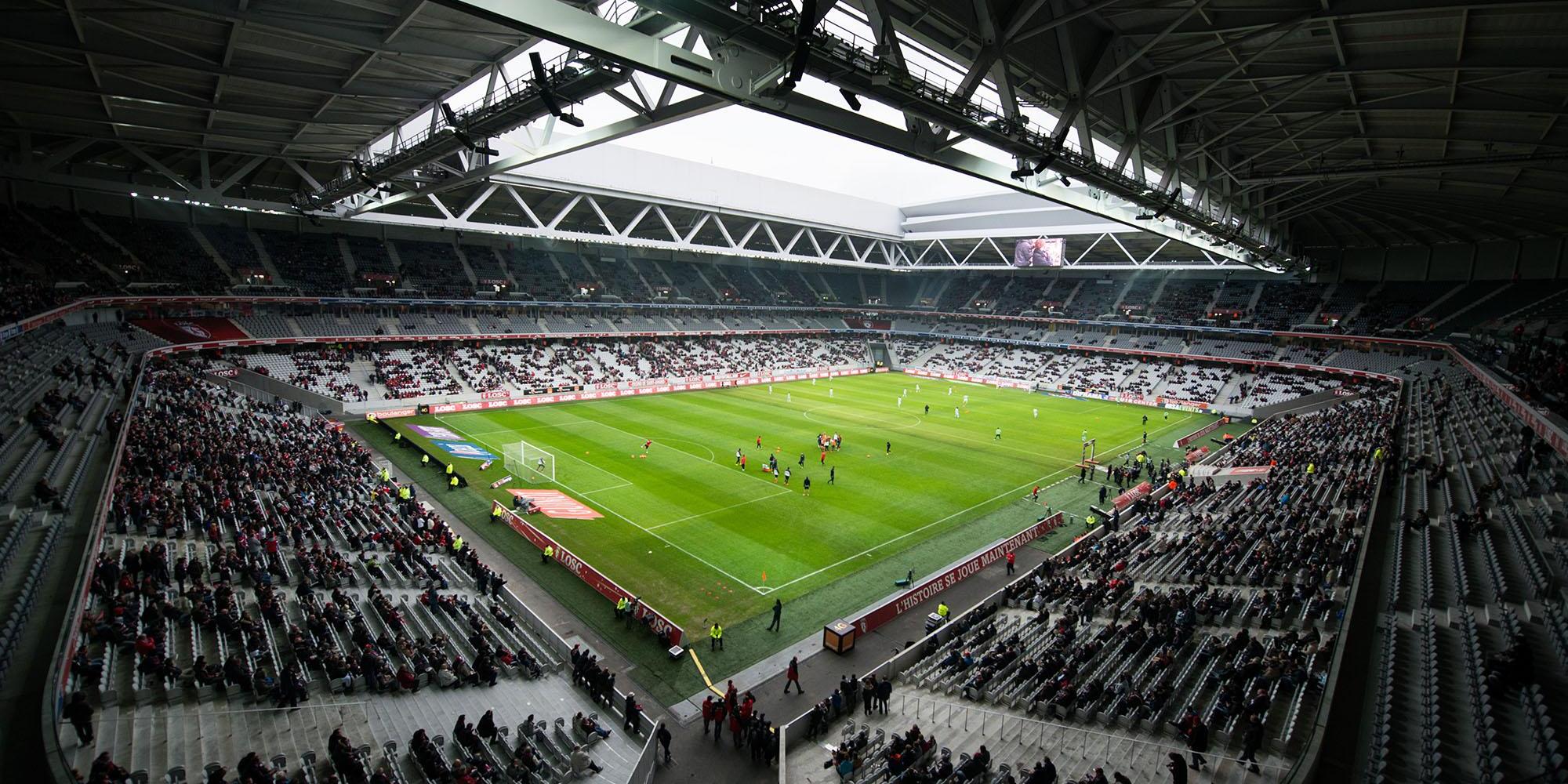 Décathlon Aréna - Stade Pierre Mauroy - Vue intérieure durant un match de foot (agrandir l'image)