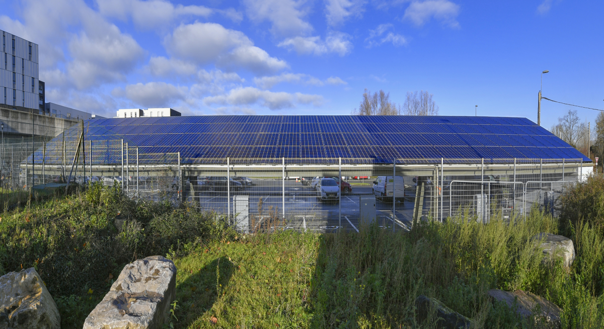 Ombrière photovoltaïque