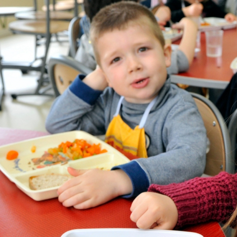 Gaspillage alimentaire : ça de moins dans la poubelle !