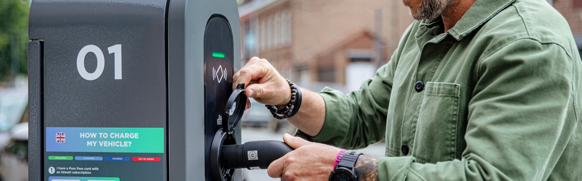 iléwatt : l&#039;installation des bornes électriques se poursuit