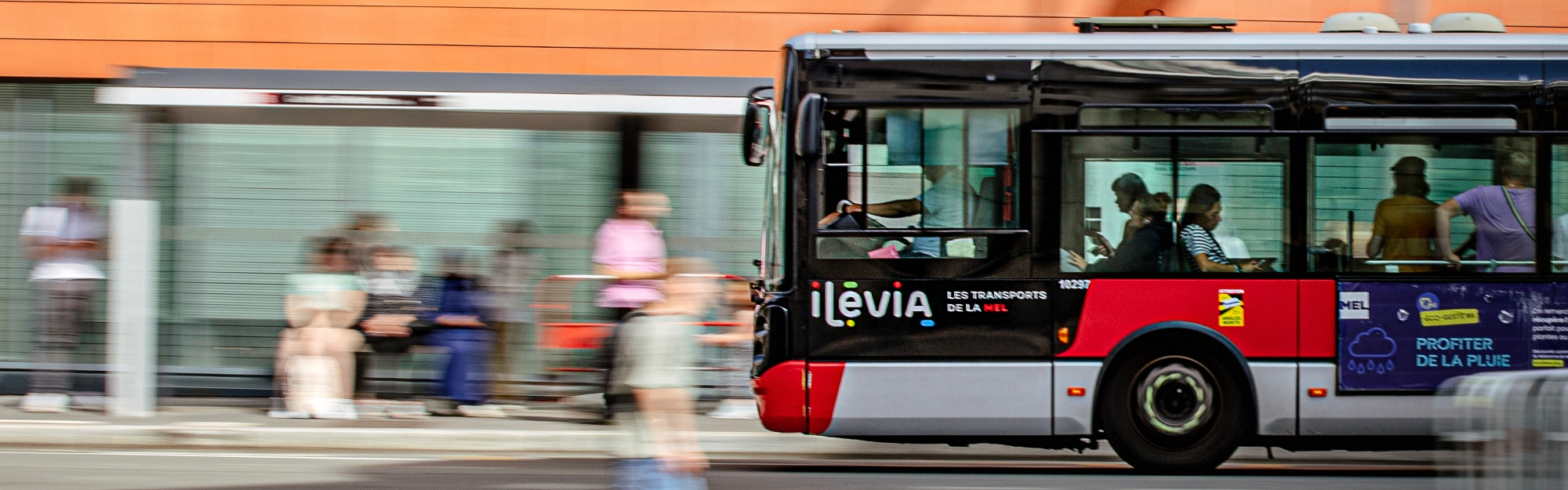 Quartiers prioritaires : amplifier l'accès à l'emploi